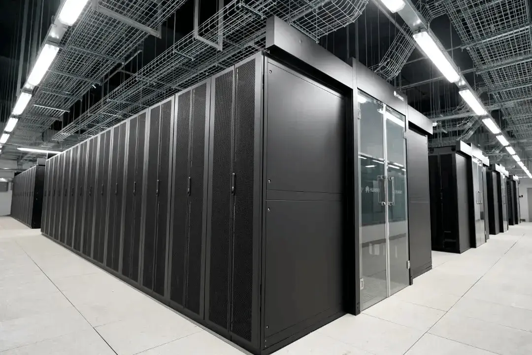 Healthcare building centralized cooling