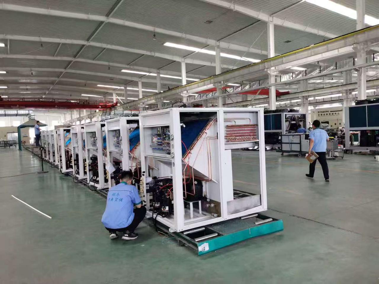 Commercial building packaged AC