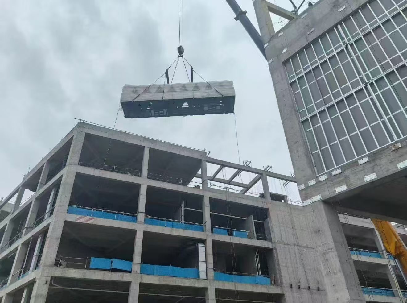 Industrial HVAC equipment installation